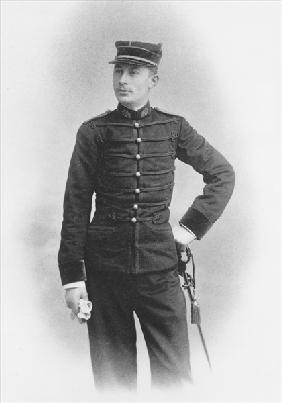 Ernest Duchesne as a Second class Major of Medicine in the Second Regiment de Hussards of Senlis, 18