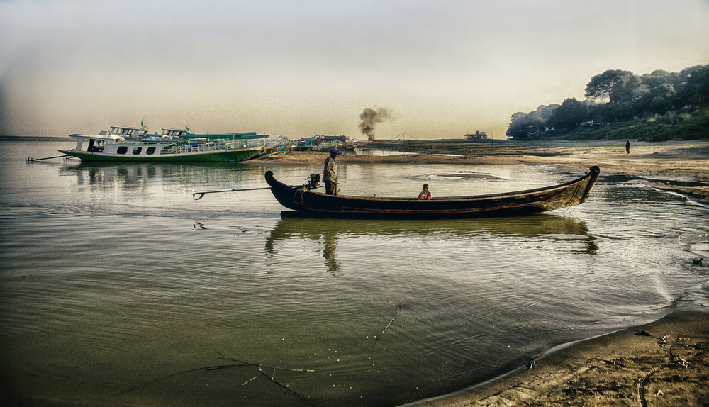 the river Myanmar from Alain Mazalrey