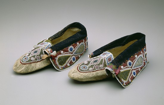 Moccasins, Chippewa from American School