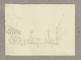 Blick über die Piazzetta des Markusplatzes, links der Dogenpalast, mittig die Säulen der Heiligen Ma