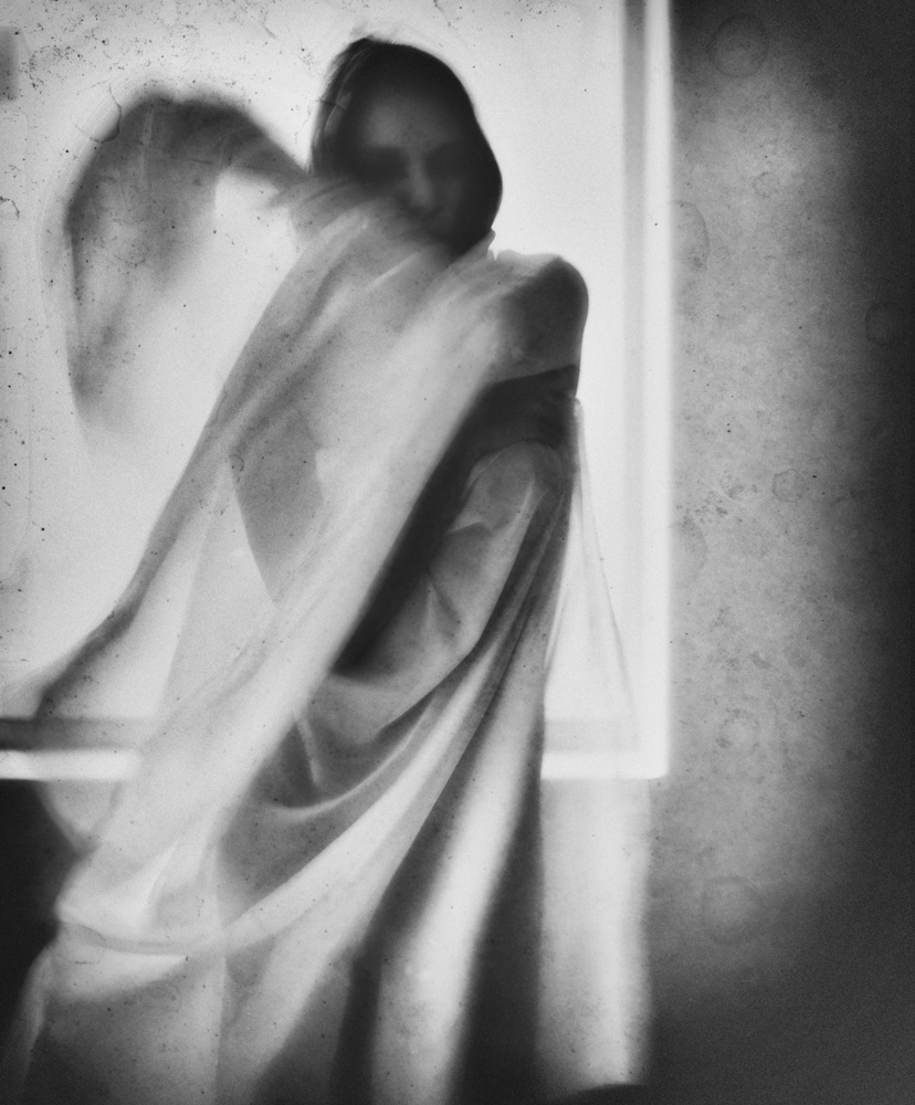 THERE IS A SHADOW THAT FOLLOWS ME from Charlaine Gerber