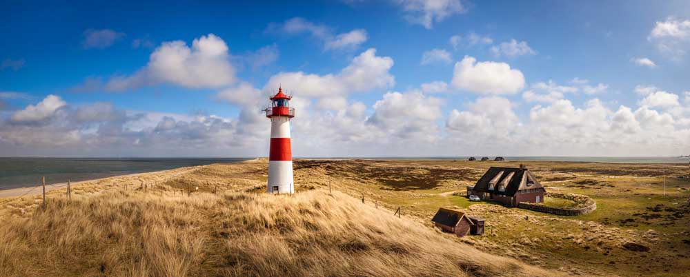 List-Ost lighthouse on the Elbow Peninsula from Christian Müringer