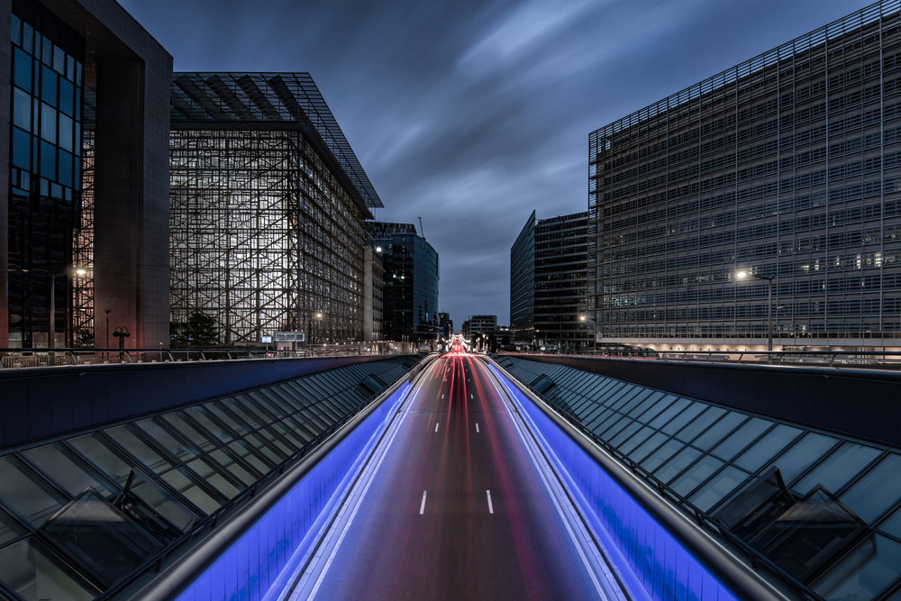 Into Brussels by night from Dirk Lecluse
