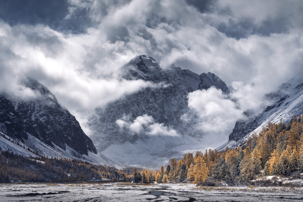 Autumn mountains from Dmitry Kupratsevich
