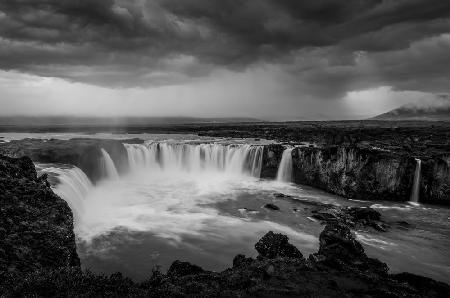 The Waterfall of the Ancient Gods