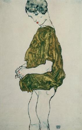 Stationary woman with folded hands