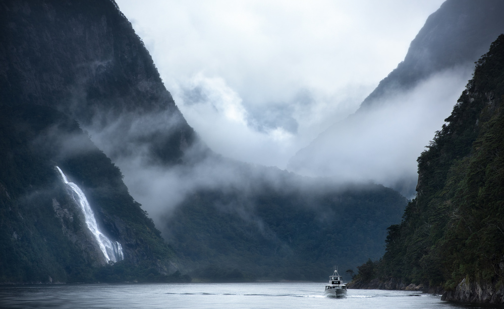 Milford Sound Cruise from FEI SHI