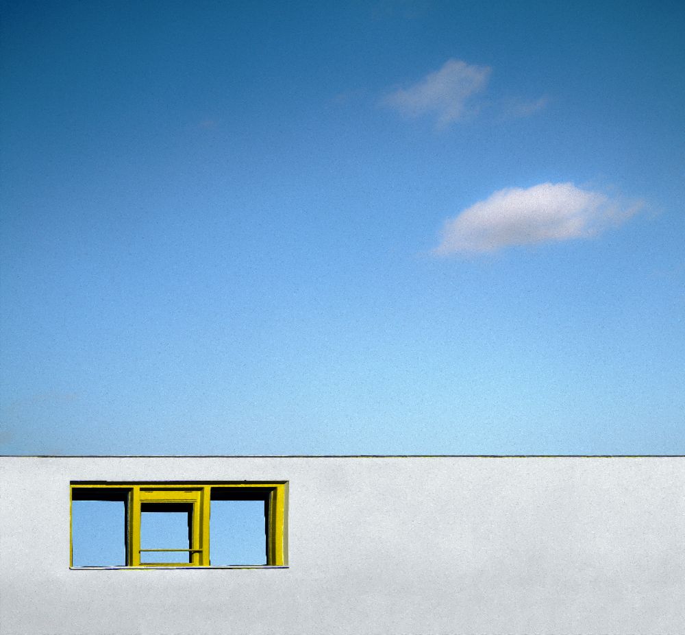 Yellow window from Gilbert Claes