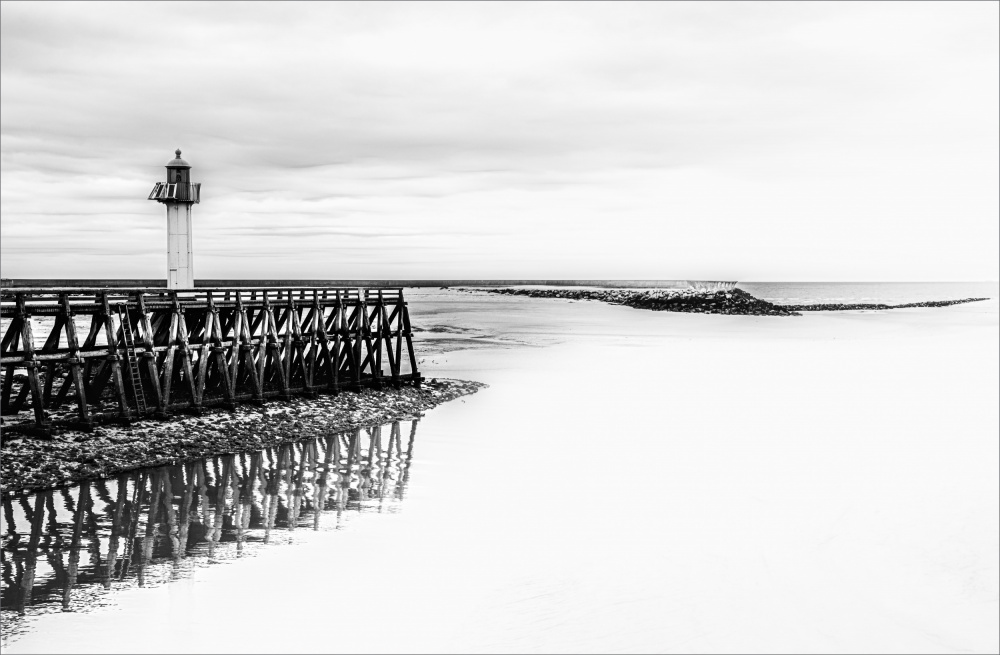 Lighthouse Trouville from Gilbert Claes