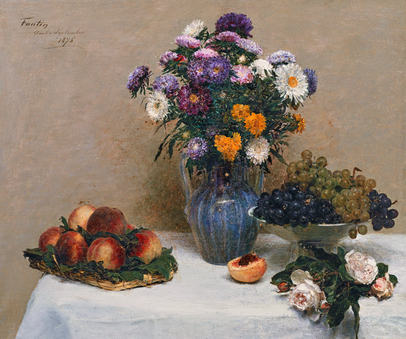 Weiße Rosen und Chrysanthemen in einer Vase, Pfirsiche und Weintrauben auf einem Tisch mit weißer De from Henri Fantin-Latour