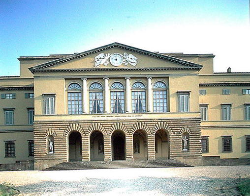 View of the facade (photo) from Italian pictural school
