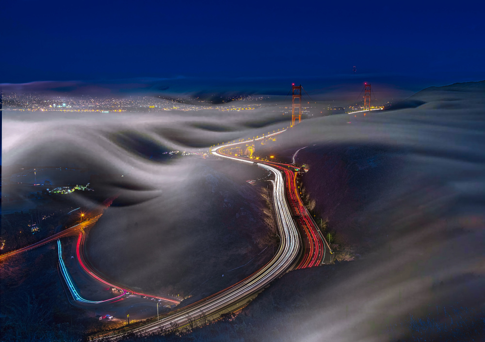 Golden Gate Bridge in Fog from Jiahong Zeng