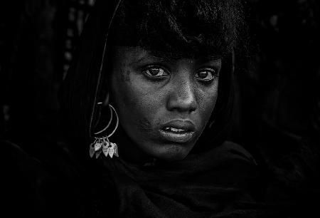 Girl at the gerewol festival - II - Niger