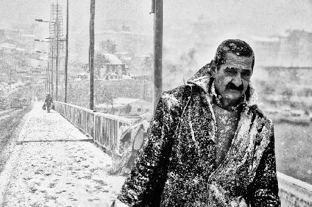 Snow and life in Istanbul