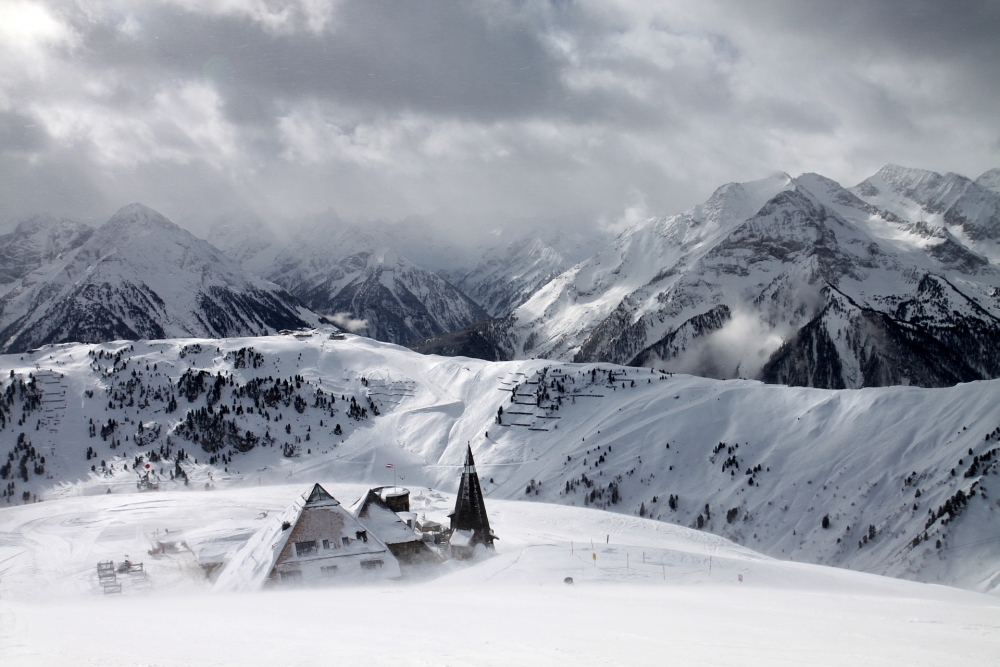 Snowstorm in the Alps from KrystynaAnnaMaria