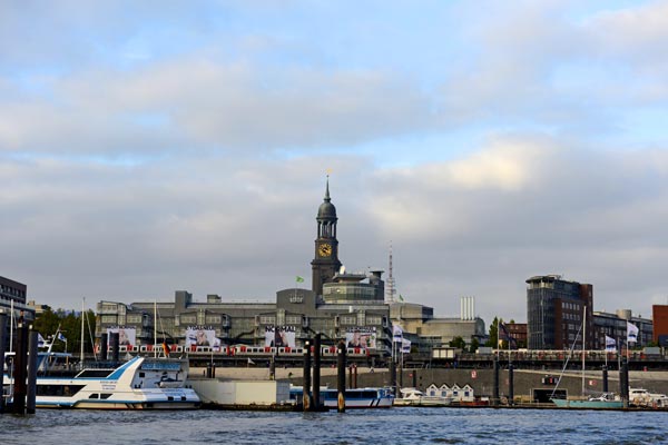 Hamburg Skyline  from Kunskopie Kunstkopie