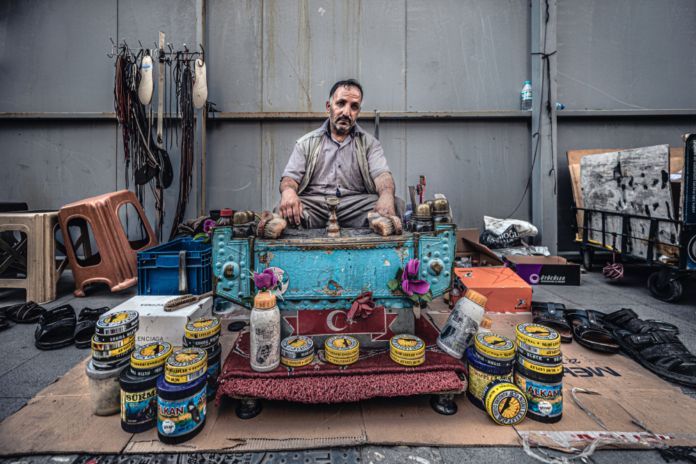 Street cobbler from Marco Tagliarino