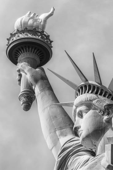 NEW YORK CITY Statue of Liberty 
