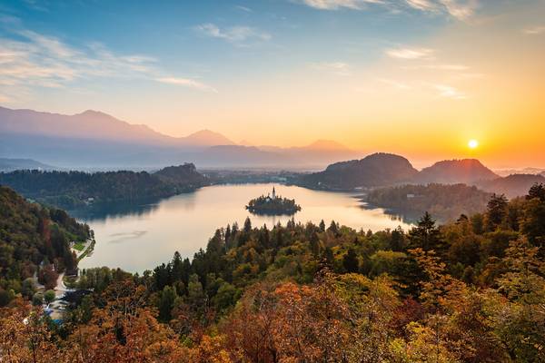 Sonnenaufgang am Bleder See in Slowenien im Herbst from Michael Valjak