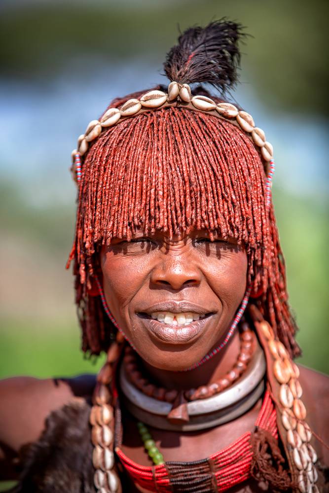 Portrait einer Frau aus dem Hamer Stamm in Afrika, Äthiopien. from Miro May