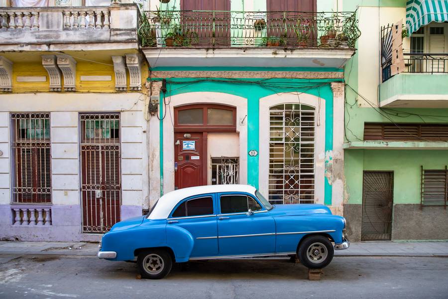 Strassenwerkstatt in Havana, Cuba from Miro May
