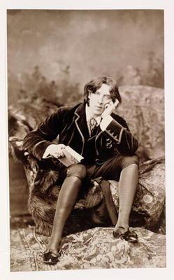 Portrait of Oscar Wilde (1854-1900), 1882 (b/w photo)