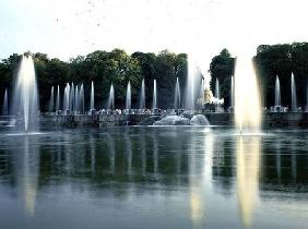 The Fountain of Neptune with central sculpture group of the Triumph of Neptune and Amphitrite