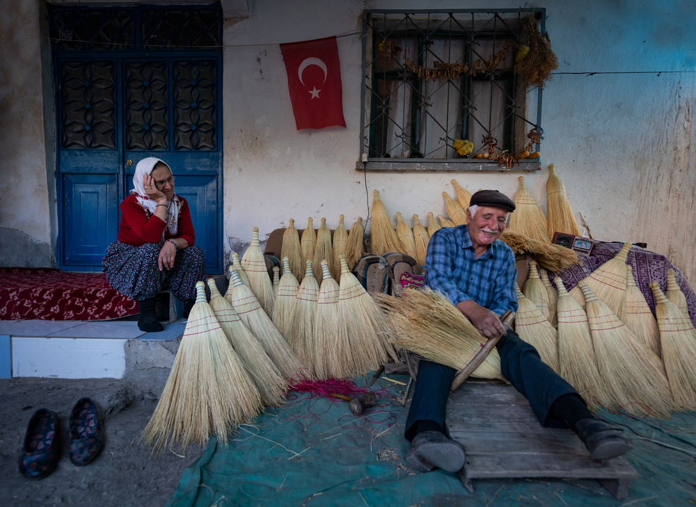 Broom Master from Niyazi Gürgen