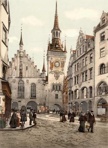 Munich, Old Townhall from 