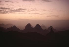 Ahaggar mountains (photo) 