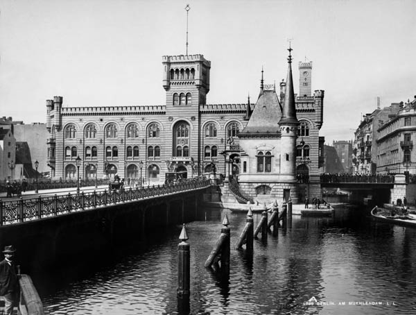 Berlin,Mühlendamm,Mühlendammgebäude/Foto from 