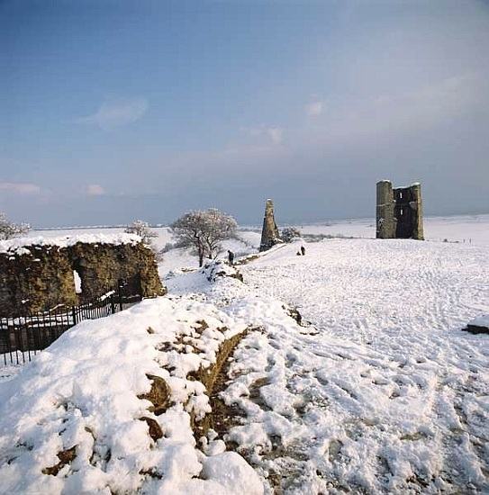 Hadleigh Castle in the snow from 