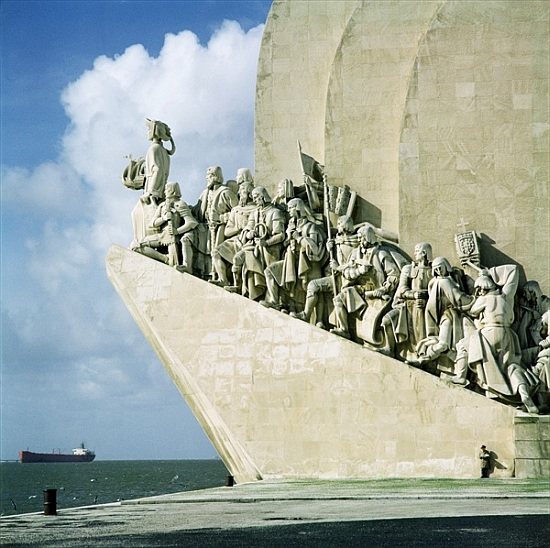 Monument to the Discoveries from 