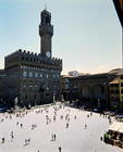 Piazza Signoria with Palazzo Vecchio and Loggia dei Lanzi (photo)