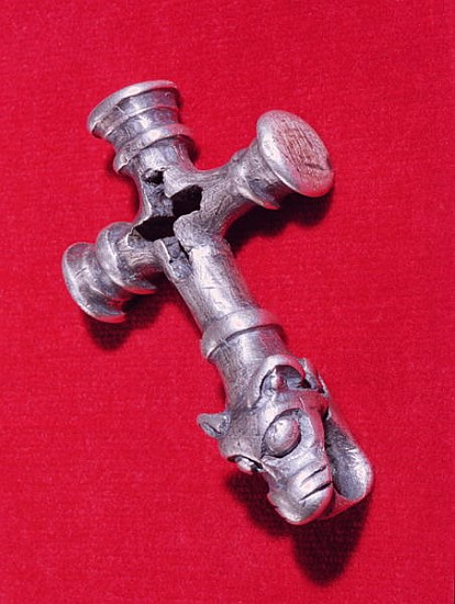 Viking amulet in the shape of a cross with a dragon''s head design (silver) from 