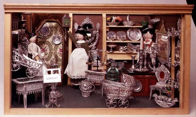 White metal doll's house furnishings, German, 20th century. Made by the firm Babette Schweizer, etab from 