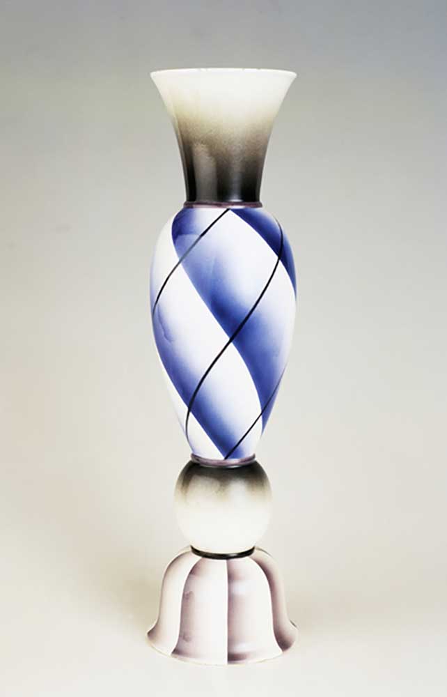 Vase, made by Keramos V H. Austria, 1923-1924 from Otto Prutscher