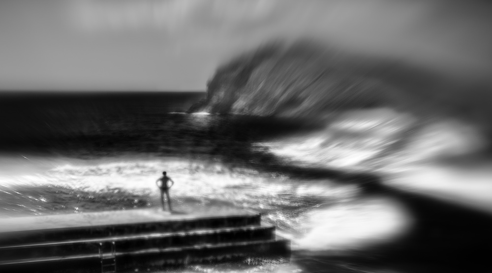 Breaking the Waves from Paulo Abrantes