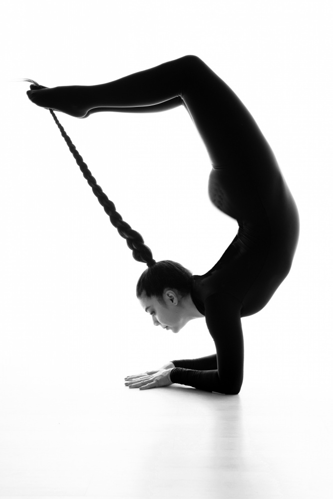 CONTORTION from PHILIPPE GODFROID