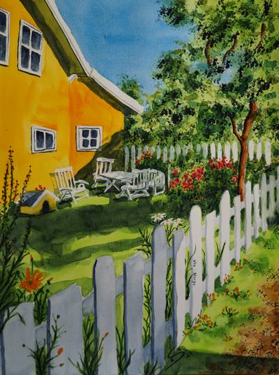Garten mit gelben Haus in Ula, Süd-Norwegen