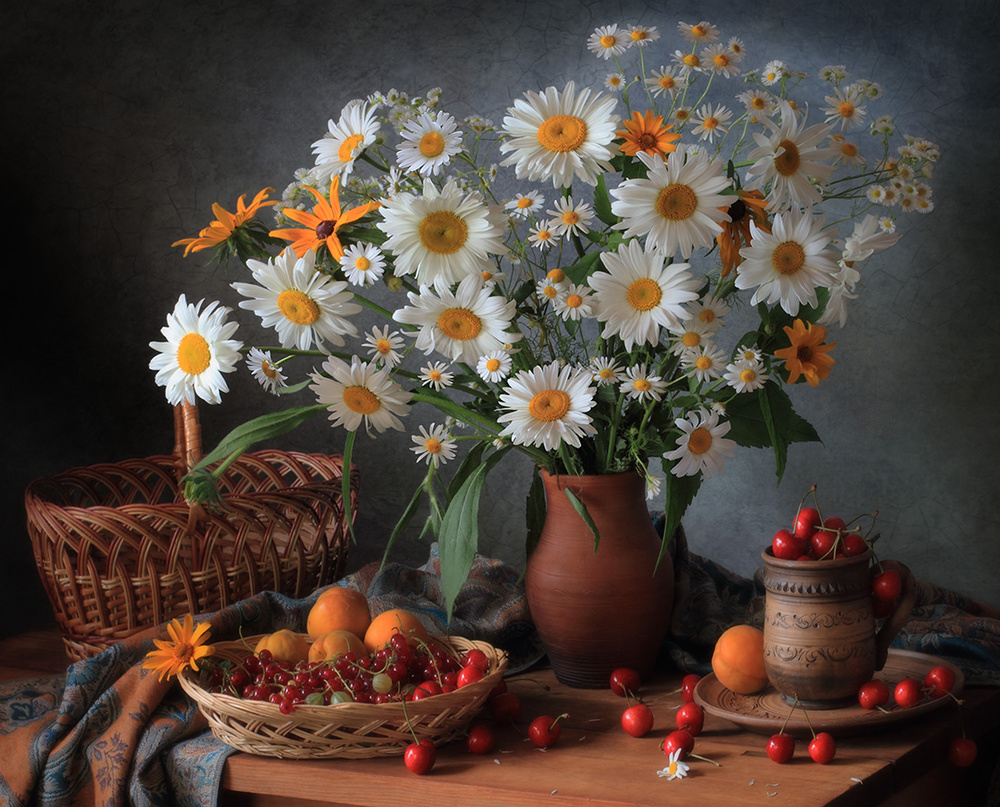 Still life with a bouquet of daisies from Tatyana Skorokhod (Татьяна