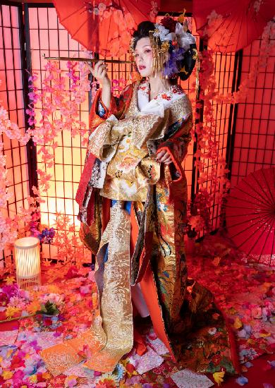 Traditional Japanese beauty &quot;Oiran&quot;