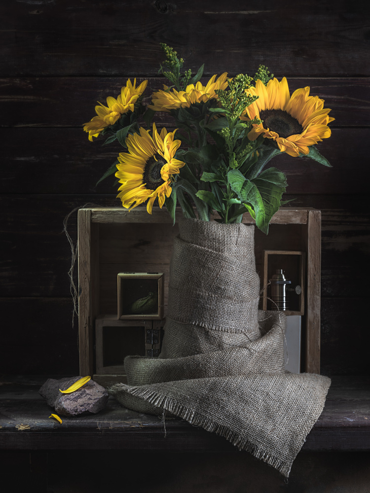 Still-life with sunflowers 1 from Vadim Kulinsky
