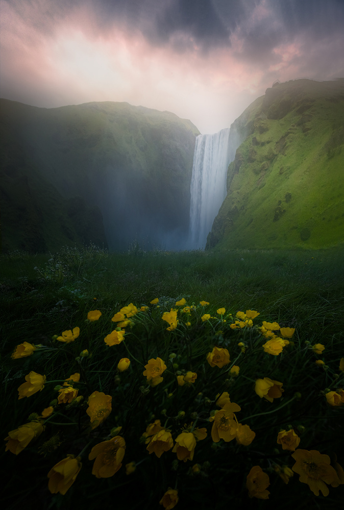 Iceland in Summer from Yun Thwaits