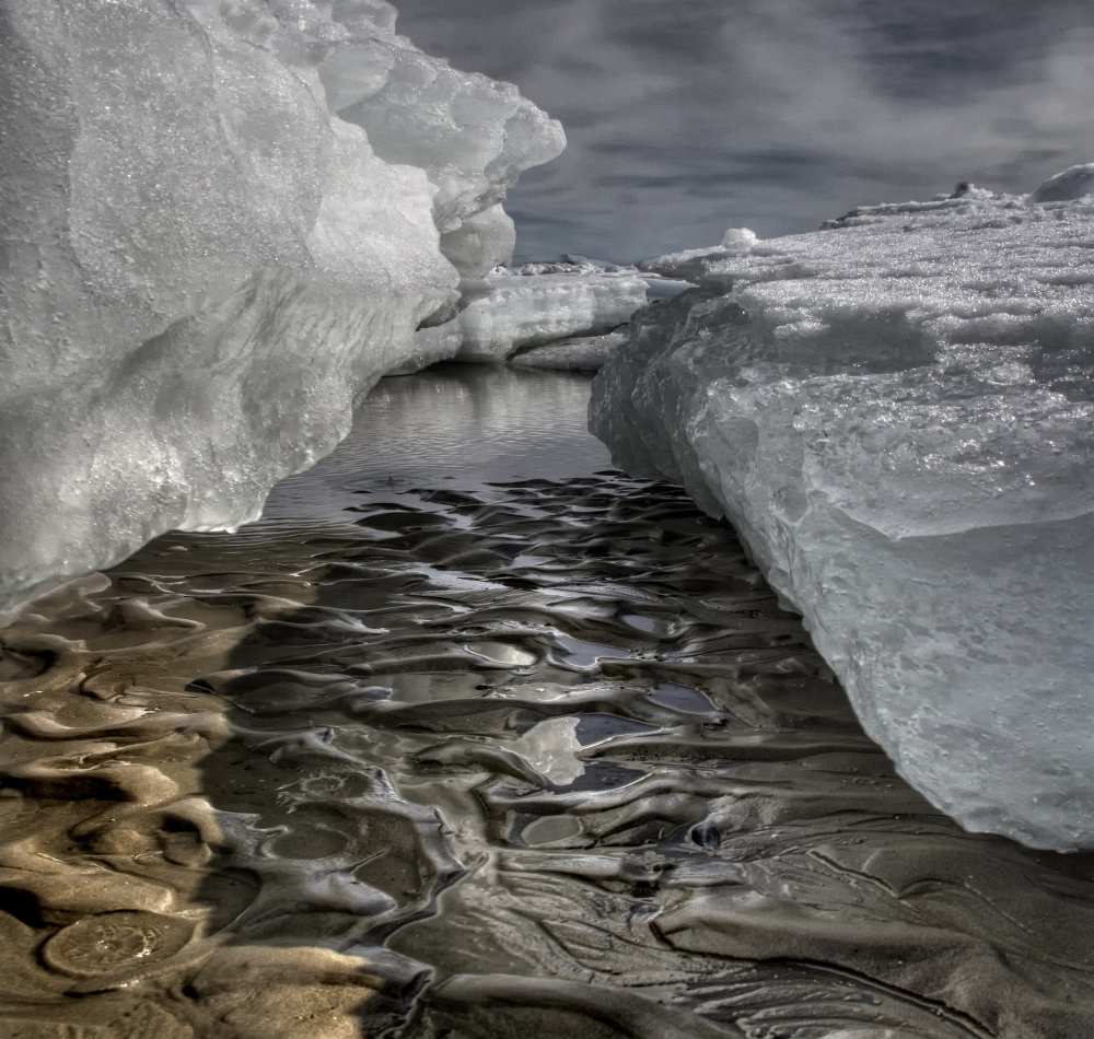 Facing the frozen North Atlantic ... from Yvette Depaepe